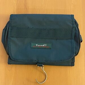 TOUGH 1 - TRAVEL ACCESSORY BAG